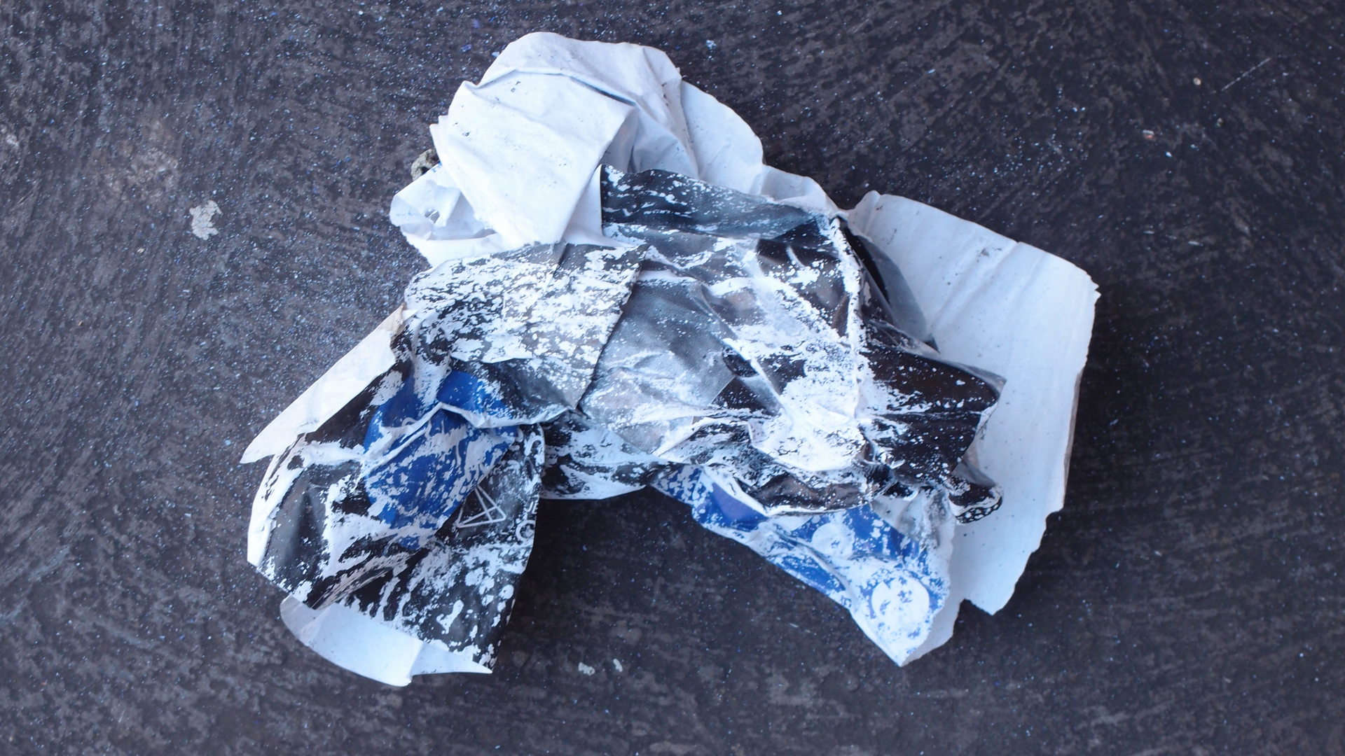 2021-01-30 Wasser in der Spüle II (Remix John Cage 'Sonatas & Interludes', On-Off) (Komposition, Remix, Recording, Foto)